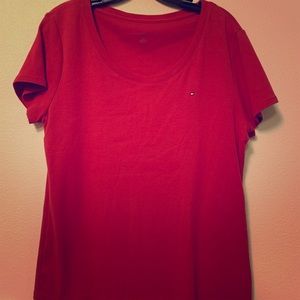 Women’s Tommy Hilfiger large T-shirt